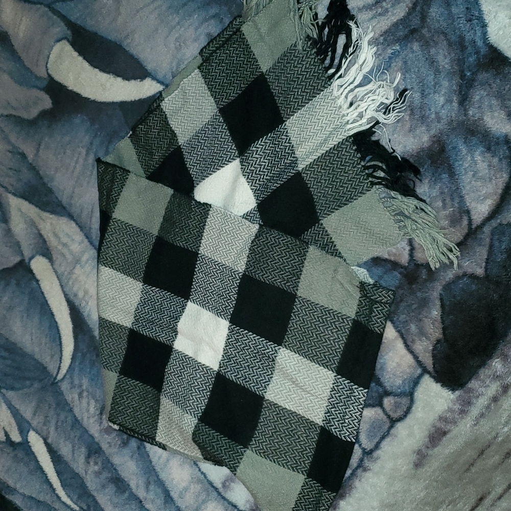 women's cashmere scarf